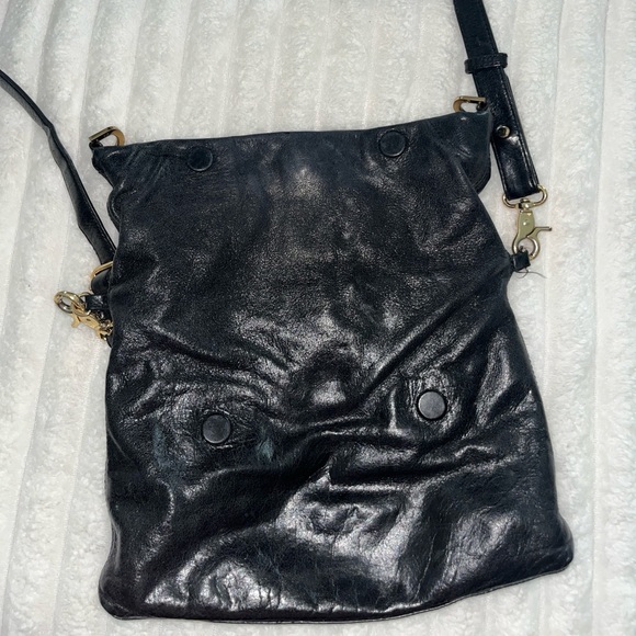 Vintage Tory Burch Dena Fold Over Black Leather Crossbody Bag - Picture 3 of 8